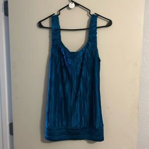 Green dressy tank size XL